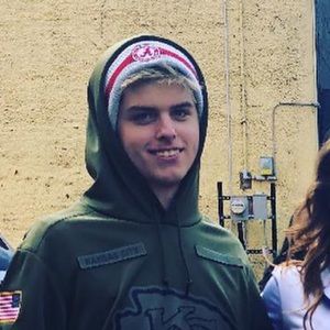 Meet your Posher, Cody